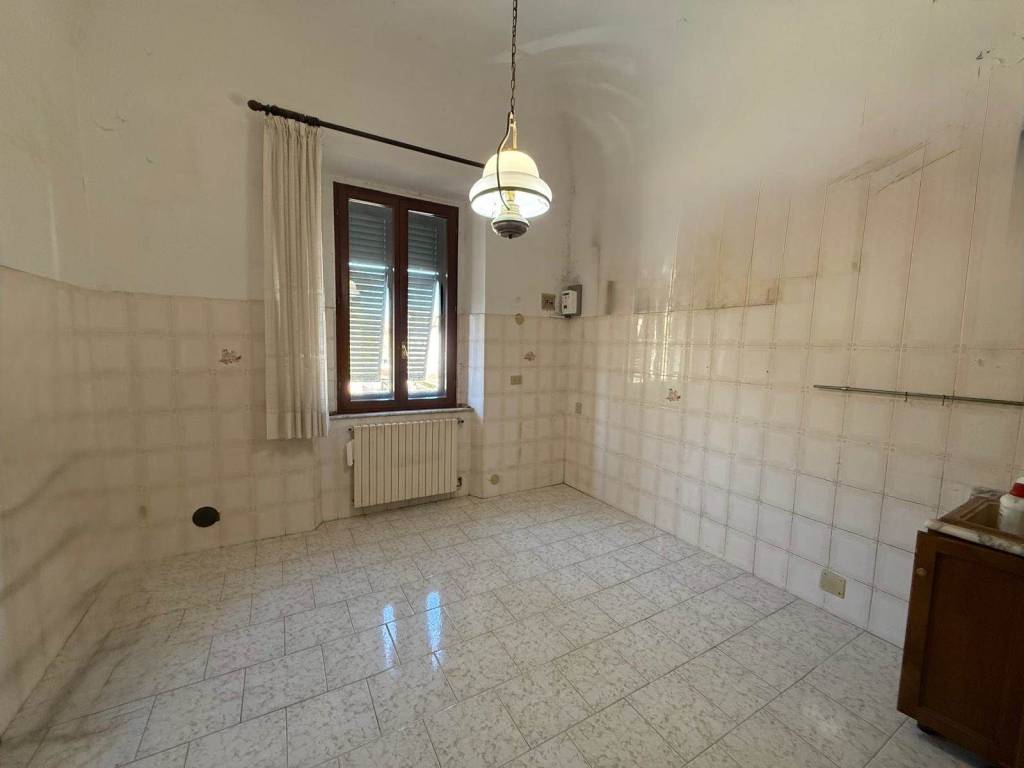 appartamento in vendita a Cecina