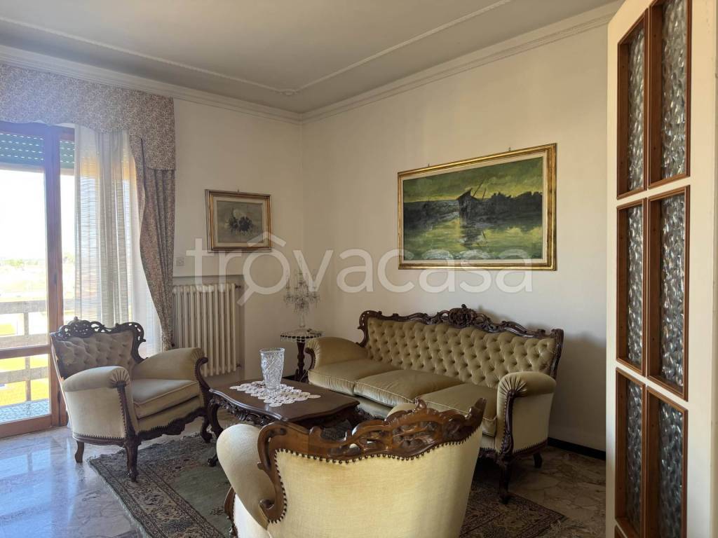 appartamento in vendita a Cecina