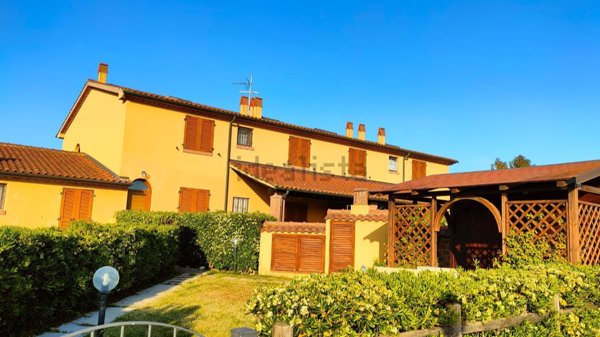 appartamento in vendita a Cecina