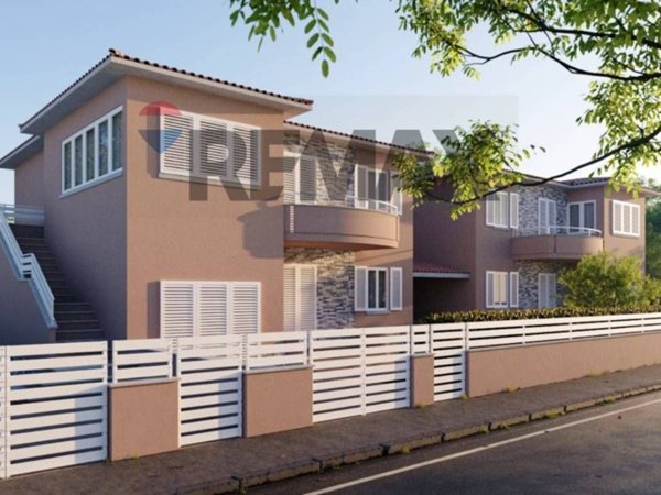 casa indipendente in vendita a Cecina