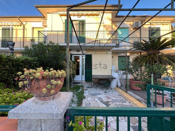 appartamento in vendita a Cecina