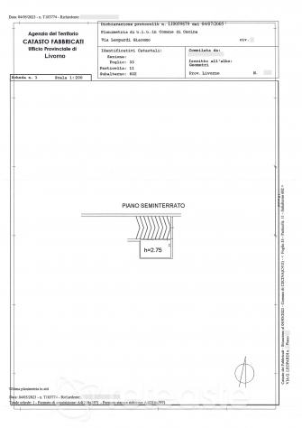 locale commerciale in vendita a Cecina