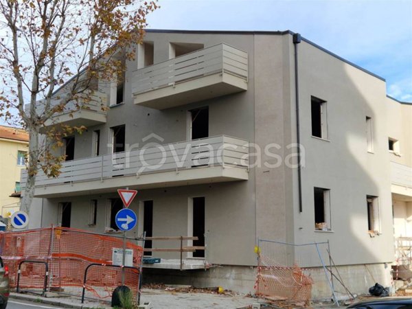 appartamento in vendita a Cecina