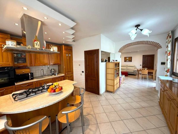 appartamento in vendita a Cecina