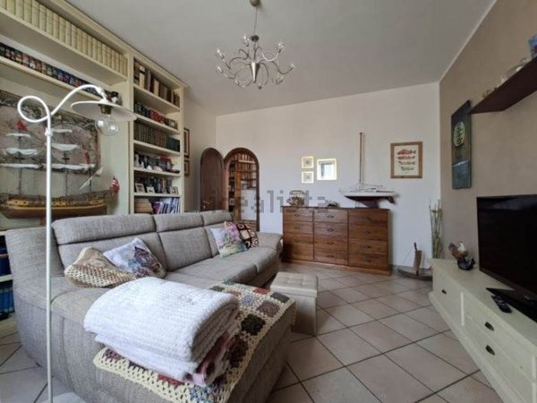 appartamento in vendita a Cecina