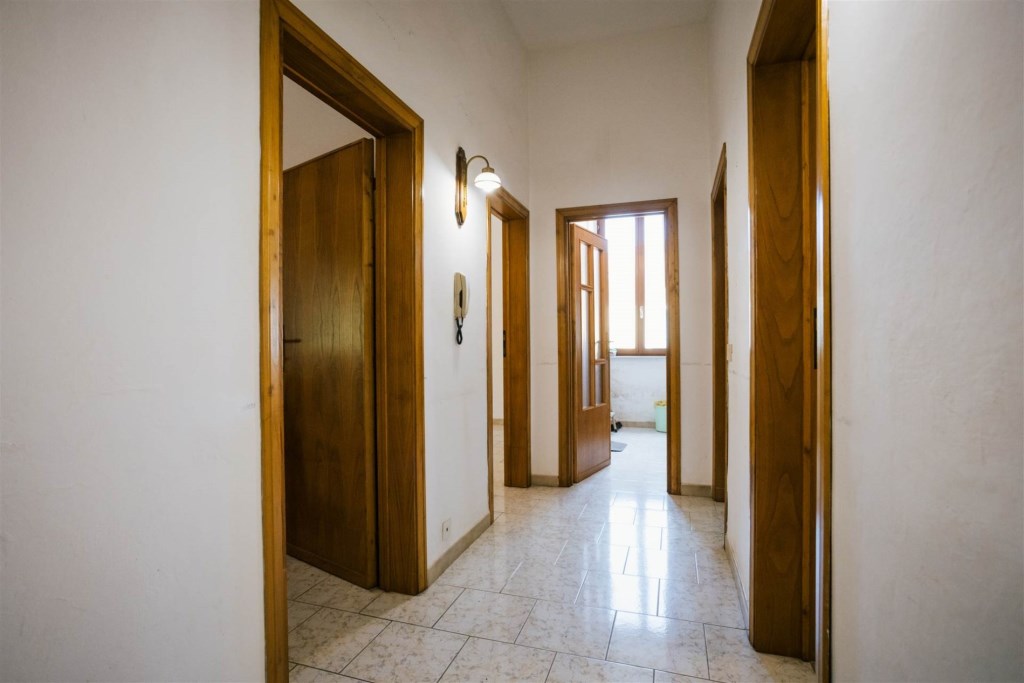 appartamento in vendita a Cecina