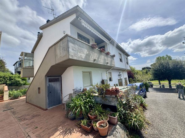 appartamento in vendita a Cecina