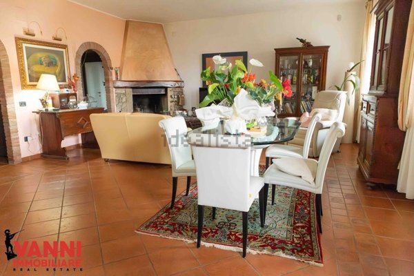 appartamento in vendita a Cecina