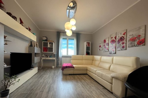 appartamento in vendita a Cecina