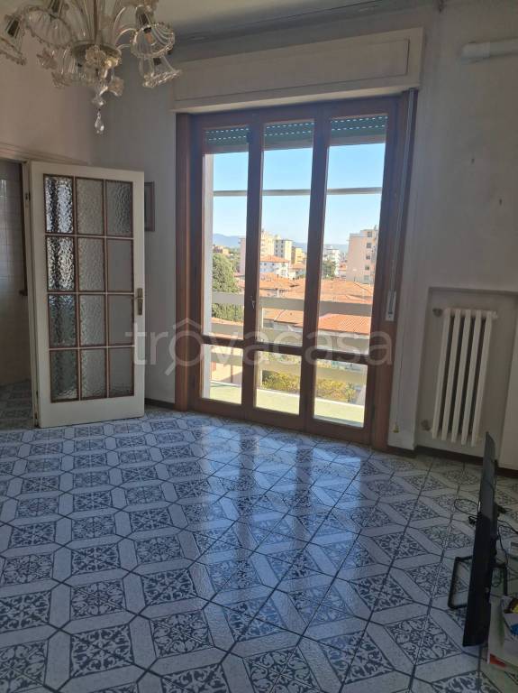 appartamento in vendita a Cecina