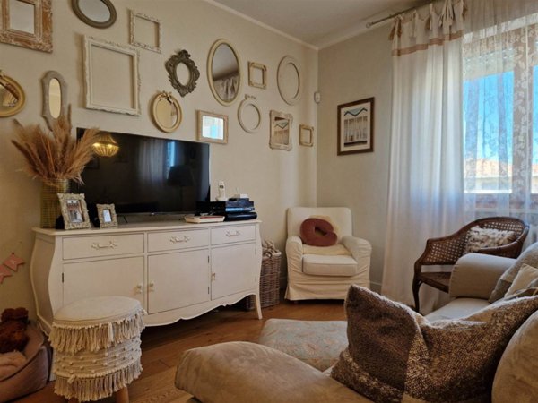 appartamento in vendita a Cecina