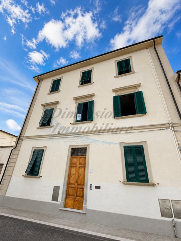 appartamento in vendita a Cecina