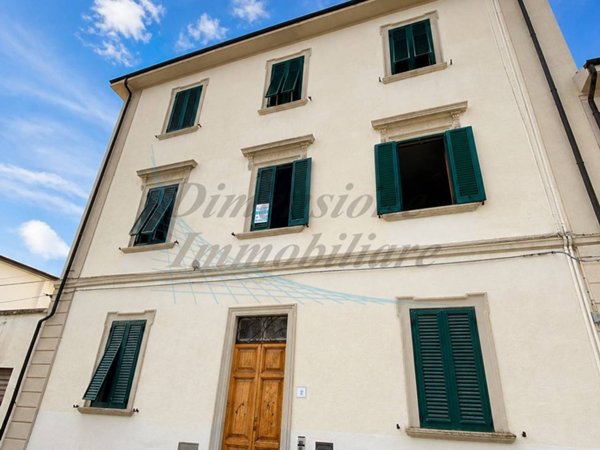 appartamento in vendita a Cecina