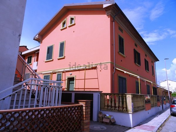 appartamento in vendita a Cecina