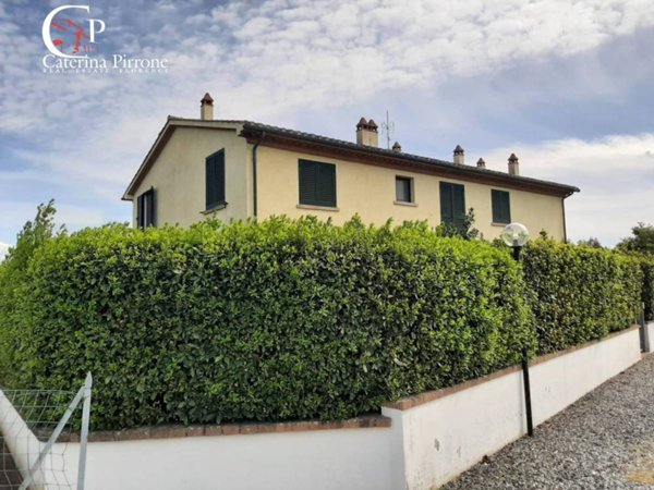 appartamento in vendita a Cecina