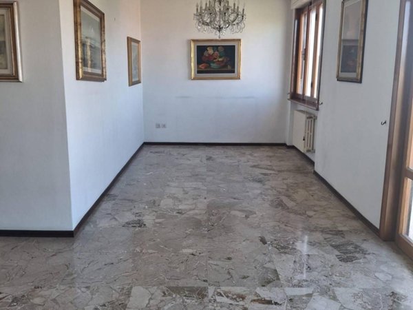 appartamento in vendita a Cecina