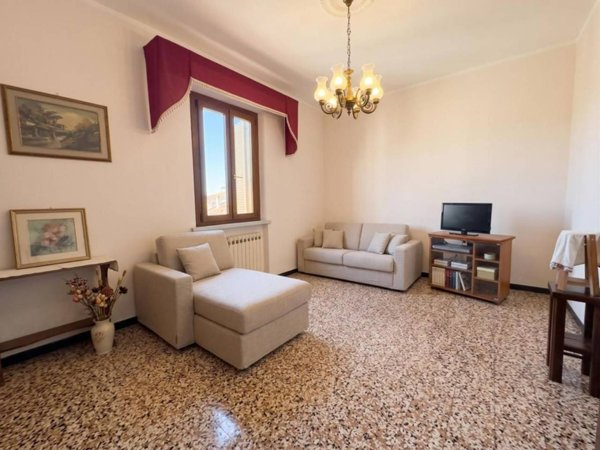 appartamento in vendita a Cecina
