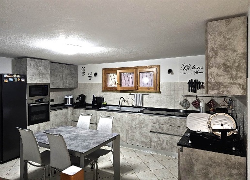 appartamento in vendita a Cecina
