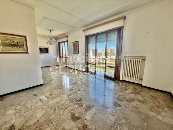 appartamento in vendita a Cecina