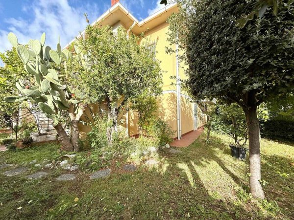 appartamento in vendita a Cecina