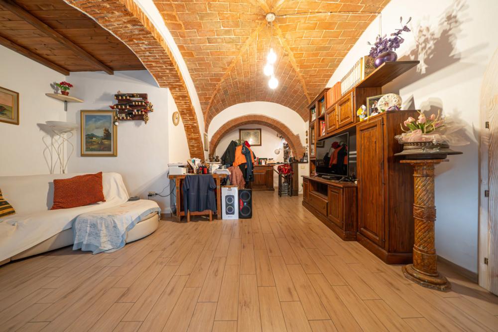 appartamento in vendita a Cecina
