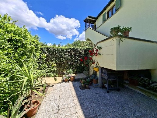 appartamento in vendita a Cecina