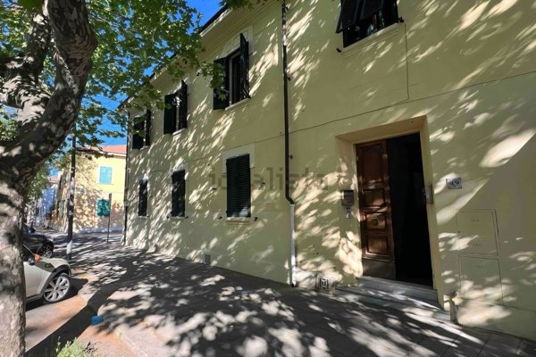 appartamento in vendita a Cecina