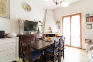 casa indipendente in vendita a Cecina