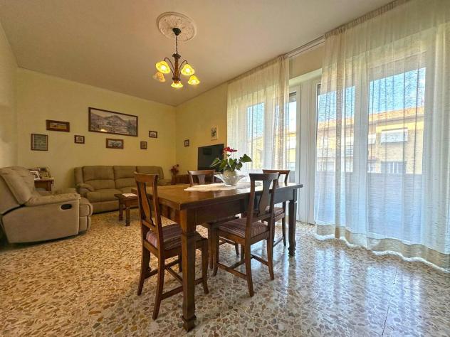 appartamento in vendita a Cecina