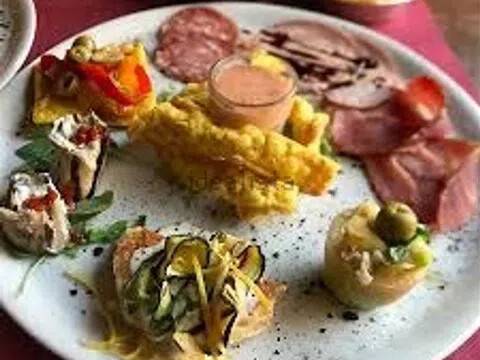 negozio in vendita a Cecina