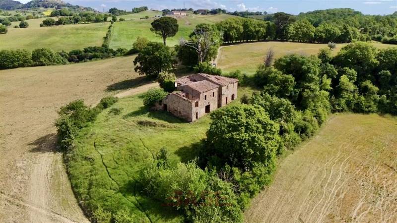 casa indipendente in vendita a Cecina