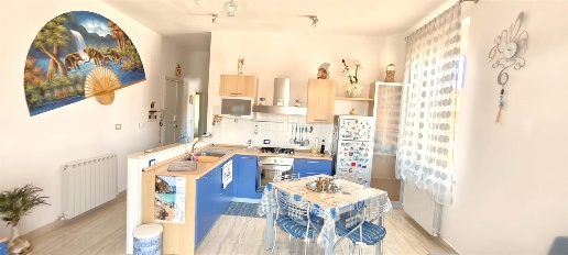 appartamento in vendita a Cecina