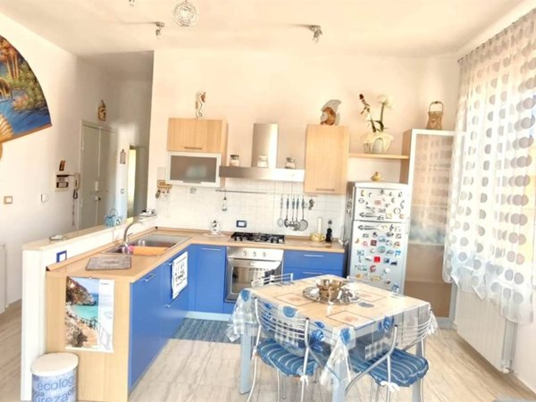 appartamento in vendita a Cecina