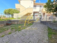 appartamento in vendita a Cecina