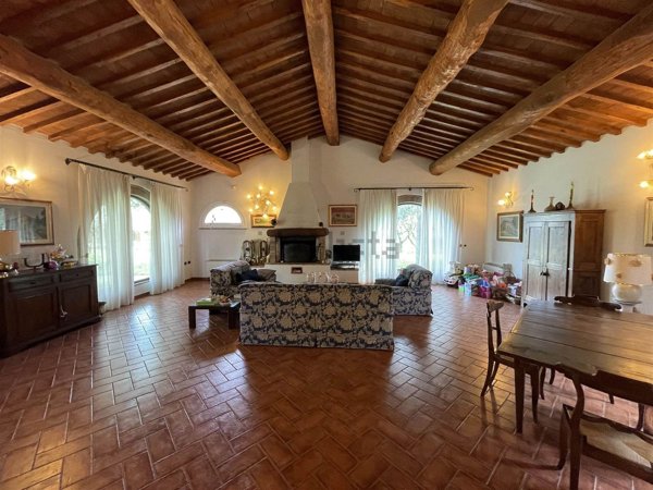 appartamento in vendita a Cecina