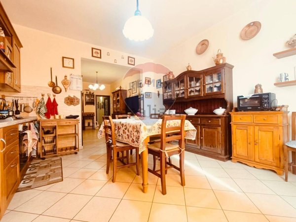 appartamento in vendita a Cecina