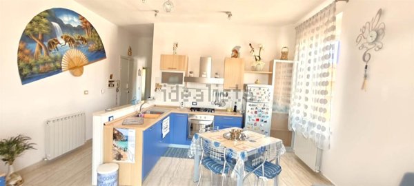 appartamento in vendita a Cecina