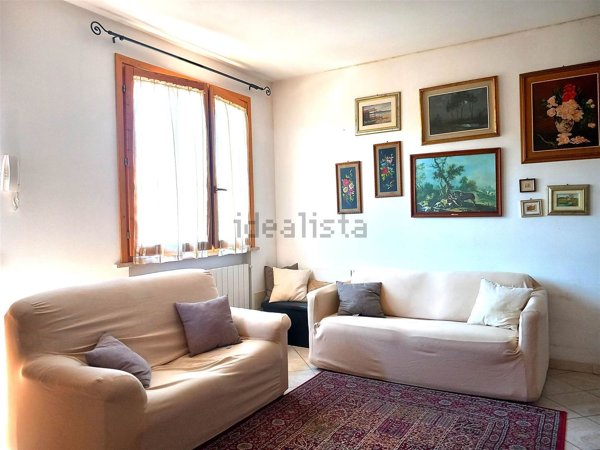 casa indipendente in vendita a Cecina
