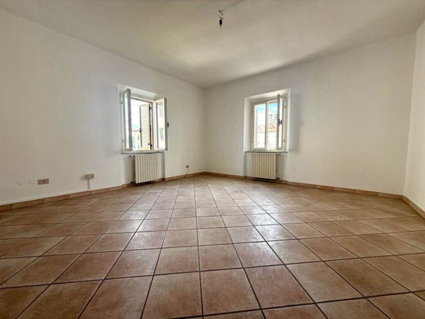 appartamento in vendita a Cecina