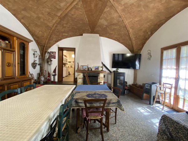 appartamento in vendita a Cecina