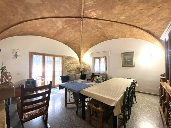 appartamento in vendita a Cecina