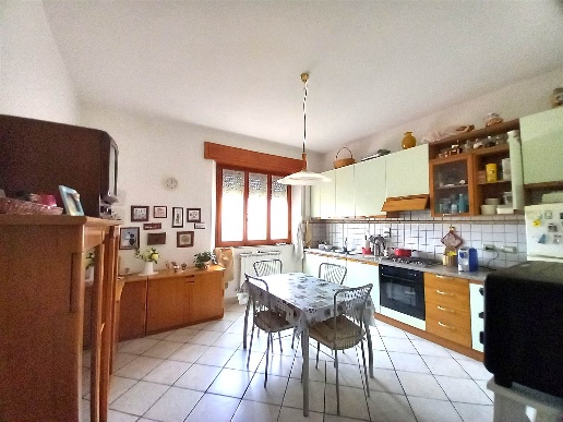 appartamento in vendita a Cecina