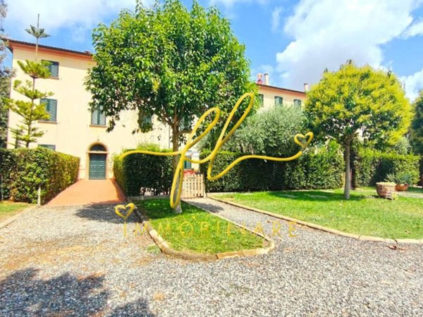 appartamento in vendita a Cecina