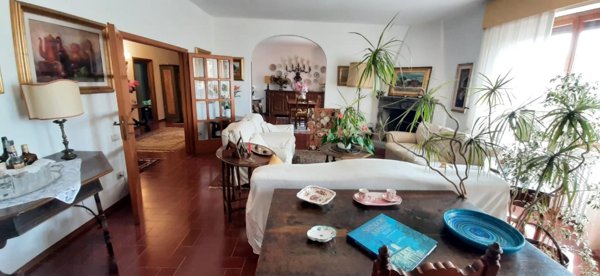 casa indipendente in vendita a Cecina