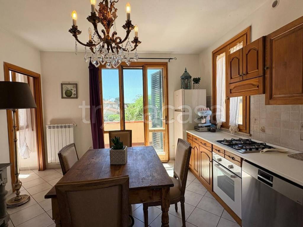 appartamento in vendita a Cecina
