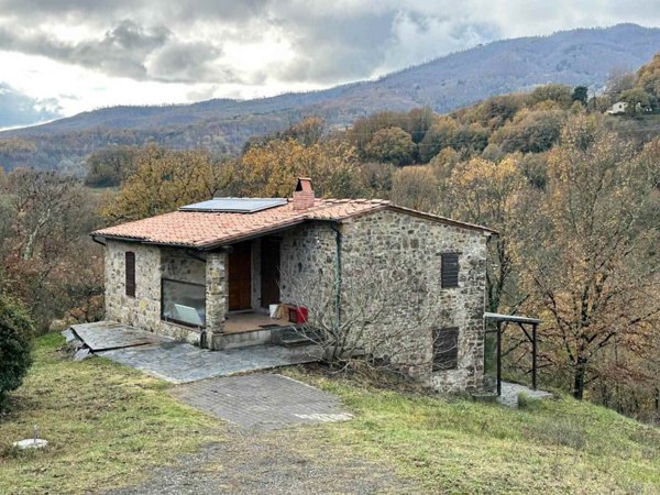 casa indipendente in vendita a Cecina