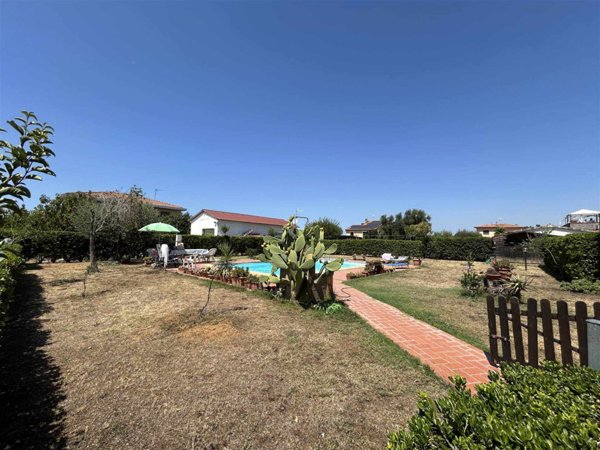 appartamento in vendita a Cecina