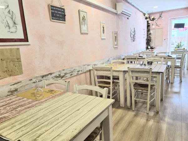 negozio in vendita a Cecina