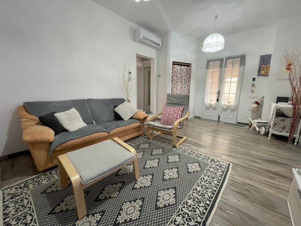 casa indipendente in vendita a Cecina
