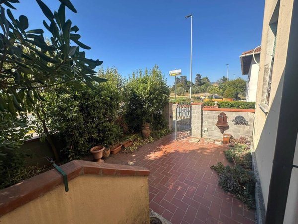appartamento in vendita a Cecina